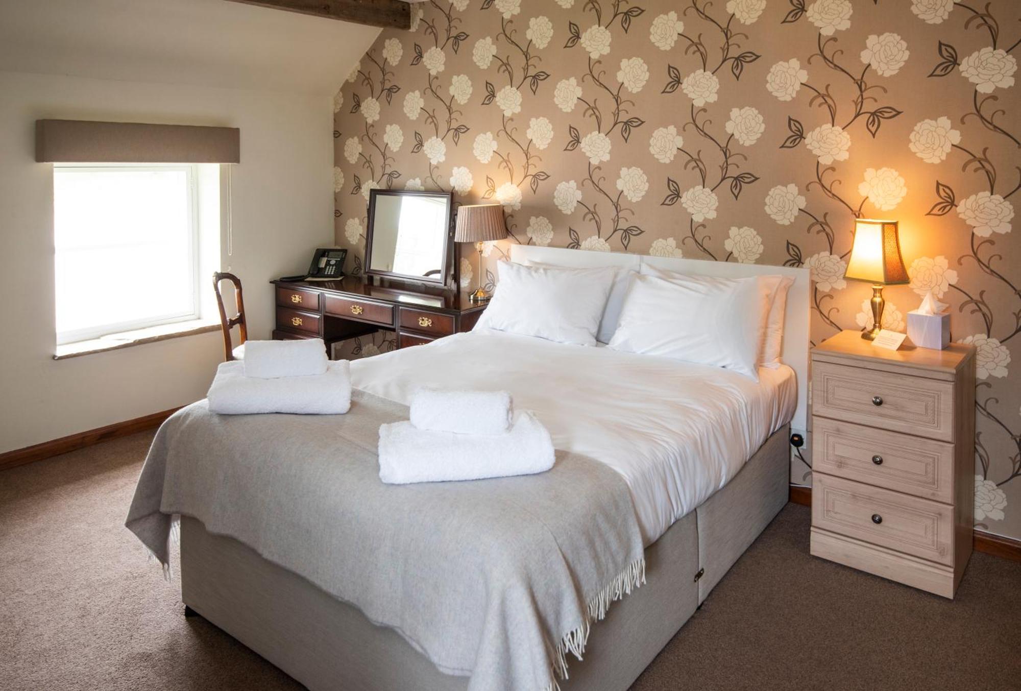 Saplinbrae Hotel And Lodges Mintlaw ภายนอก รูปภาพ